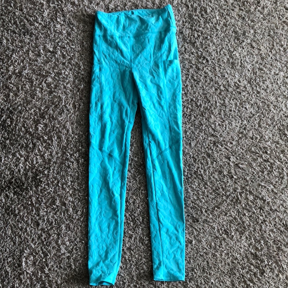 Twenty montréal leggings size small